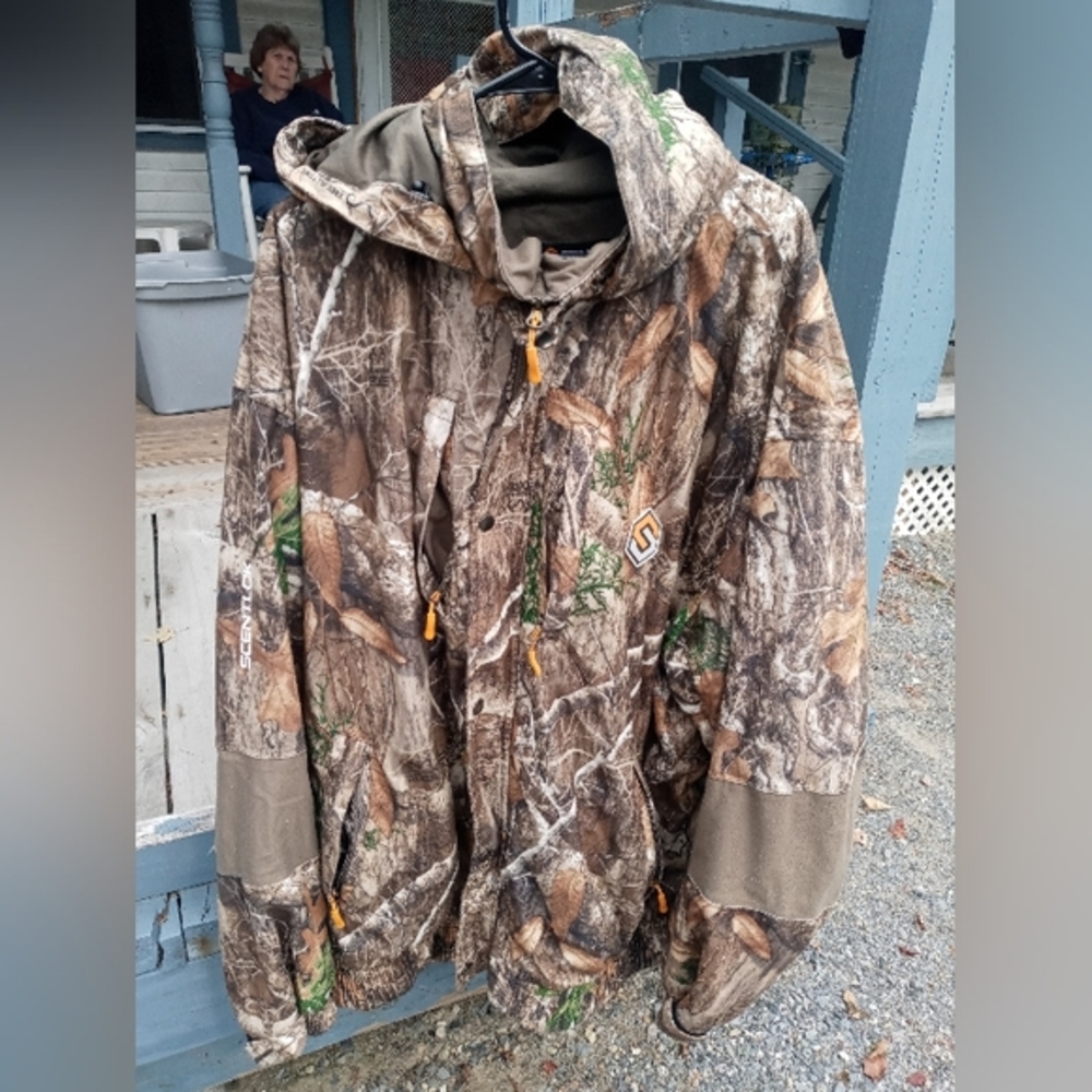 Scentlok hunting jacket, removable fleece liner 5x🪝